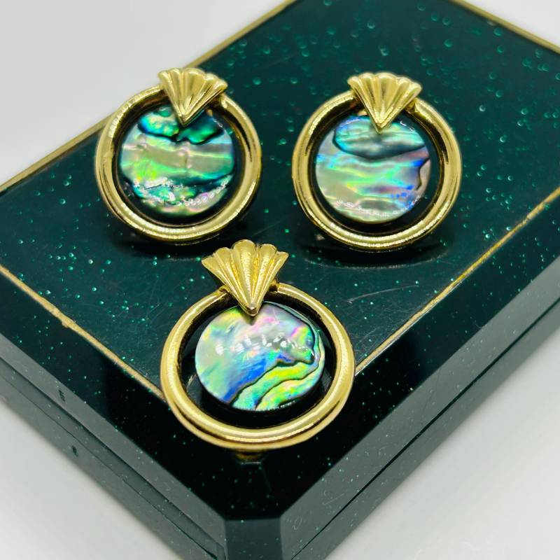 Vintage Abalone Ohrringe Und Anhänger Set Ohrstecker Gold Vintage Abalone Ohrringe Und Anhänger Set Ohrstecker Gold von VintageBijouStore