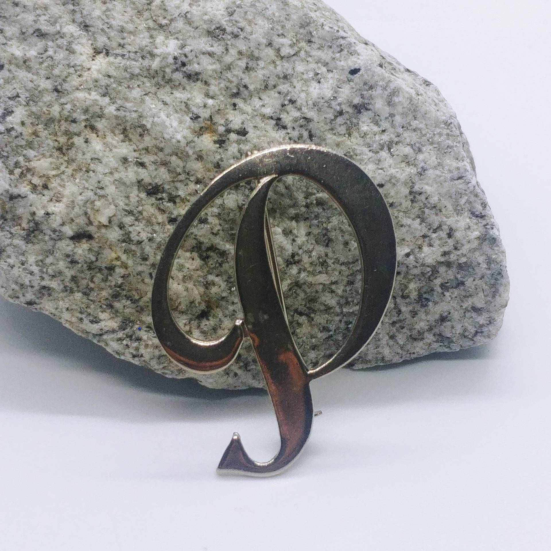 Vintage Brosche Anstecknadel Buchstabe P Monogramm Name Initiale von VintageBijouStore