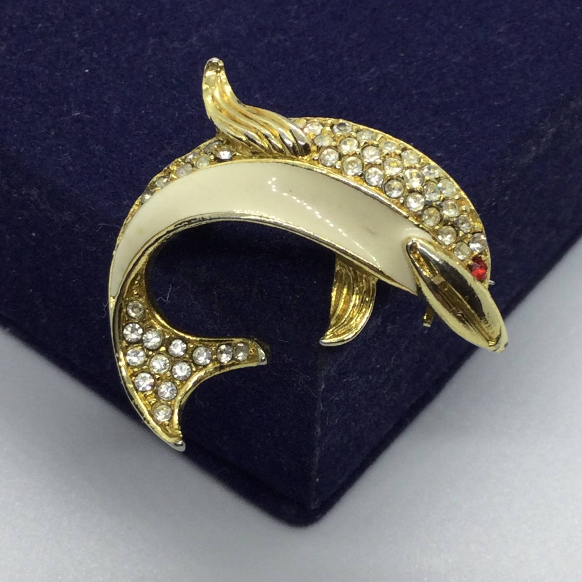 Vintage Emaille Delfin Brosche Mit Kristall von VintageBijouStore