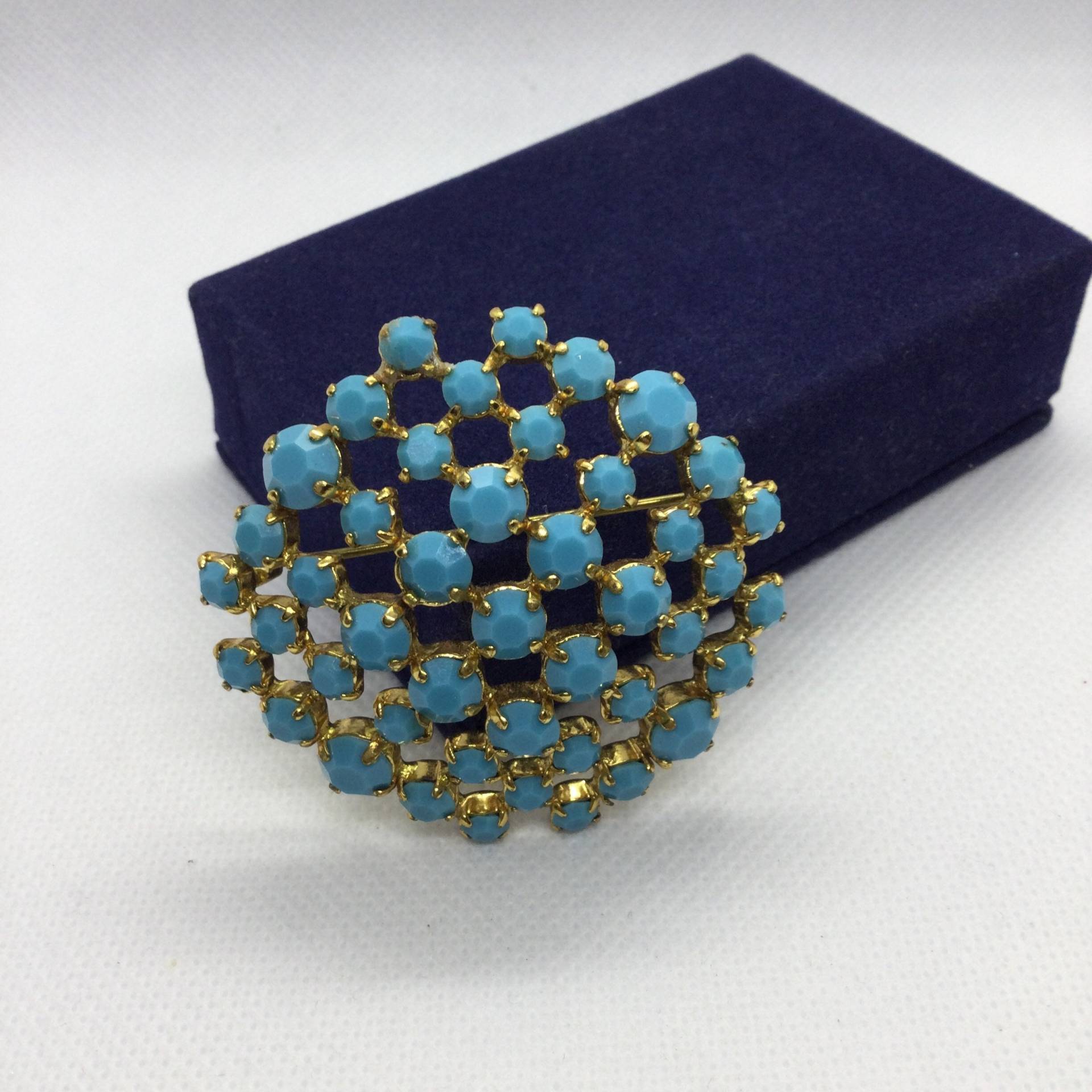 Vintage Gold-Ton Blumen-Brosche Mit Türkis-stein von VintageBijouStore