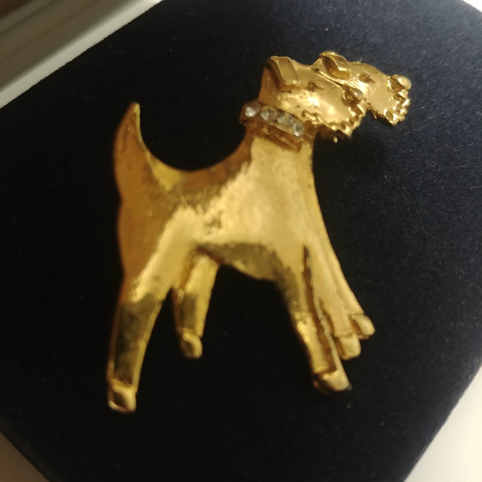 Vintage Gold Ton Hundebrosche von VintageBijouStore