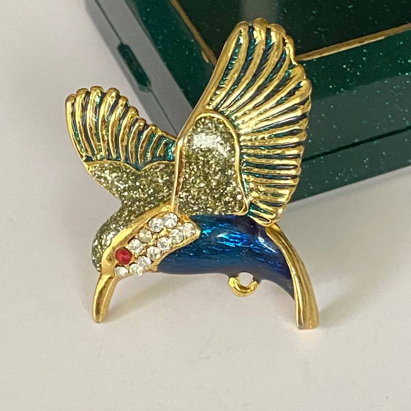 Vintage Kolibri Brosche Goldfarben Mit Schwarzer Emaille von VintageBijouStore