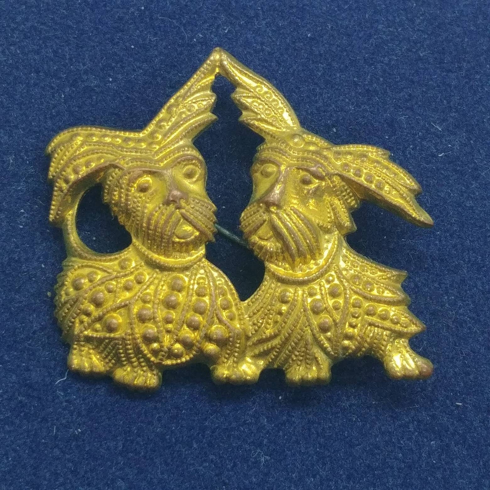 Vintage Messing Zwei Terrier Brosche von VintageBijouStore