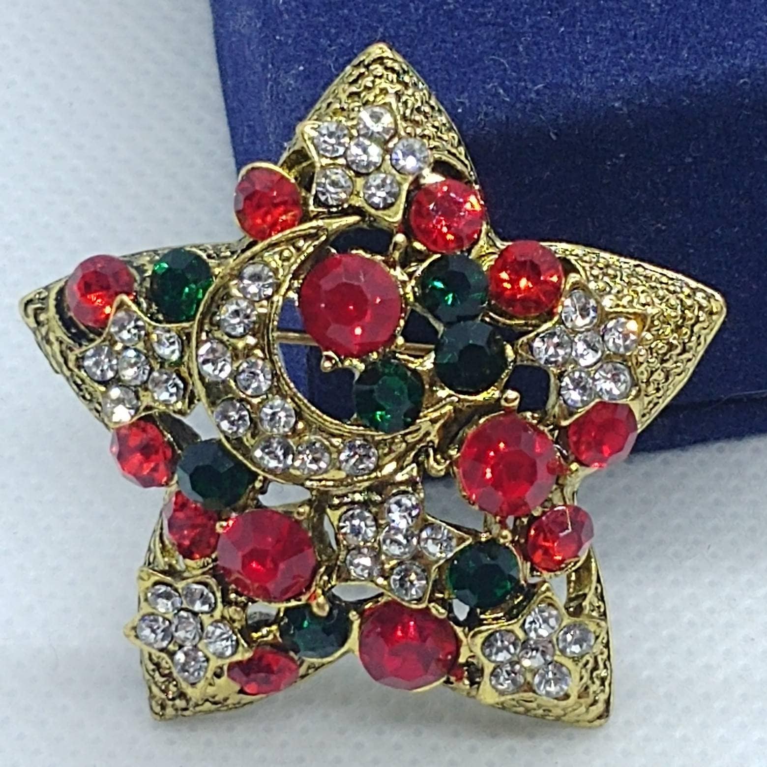Vintage Weihnachtsbrosche Stern, Weihnachtsschmuck in Rot, Grün Und Strass von VintageBijouStore