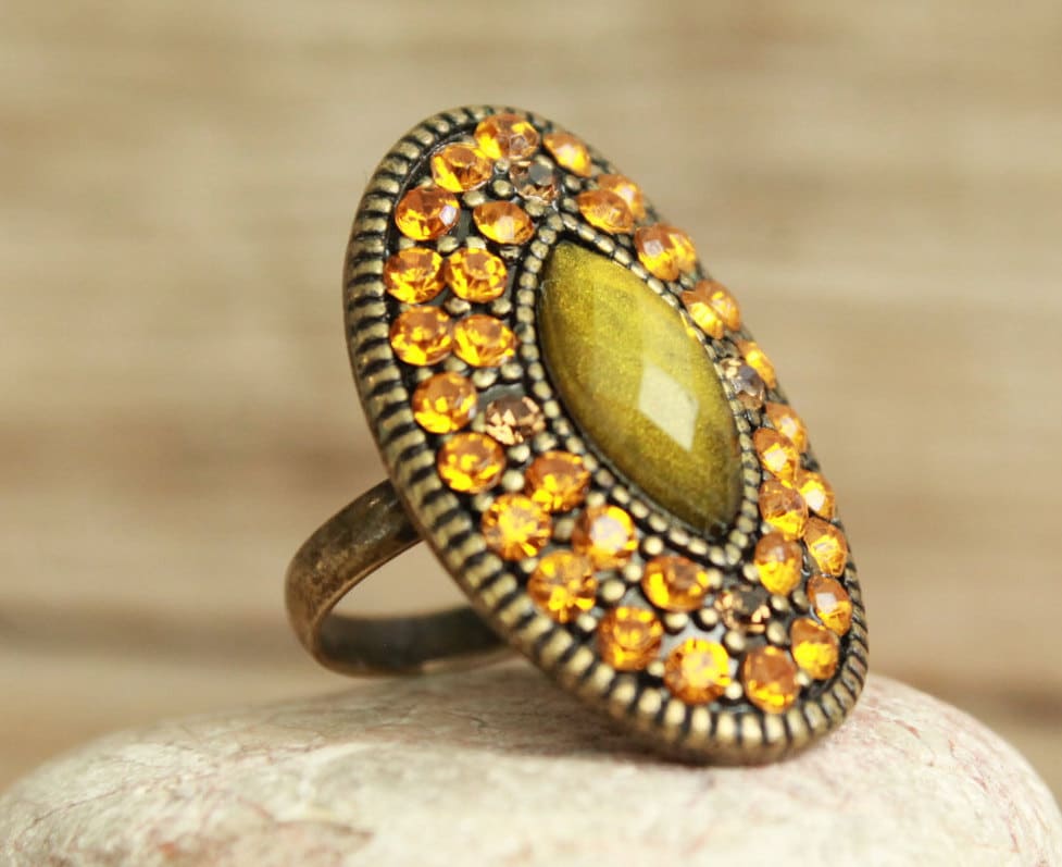 Vintage Strass Ring Bernstein Kristall Statement Schmuck, Size 9 von VintageBoutique4U