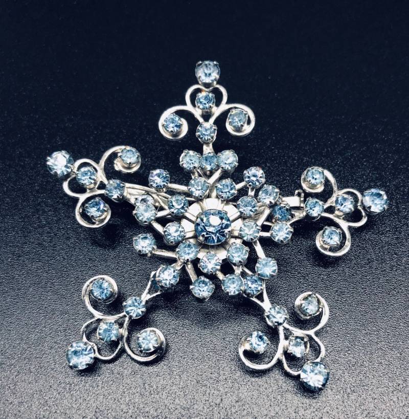 50Er Jahre Blaue Strass Brosche von VintageBoxJewellery