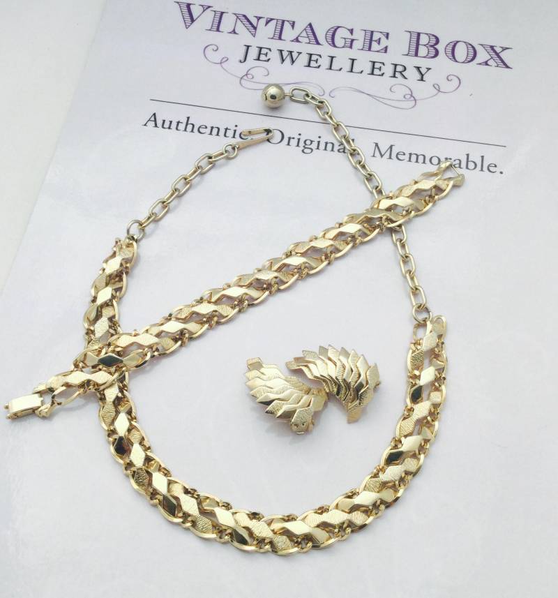 Goldfarbenes 60Er Jahre Demi Parure Set von VintageBoxJewellery