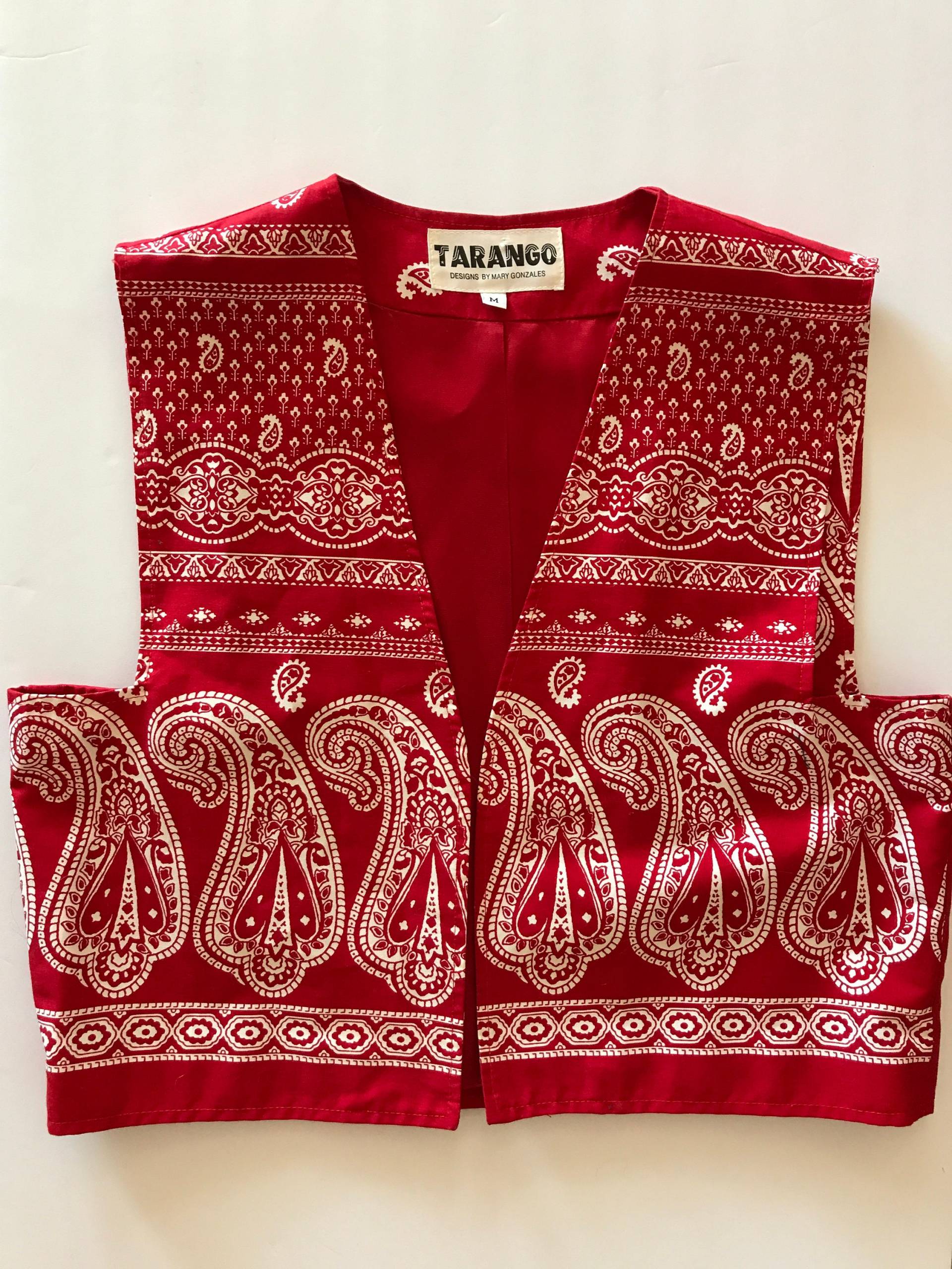 Bandana Cowgirl Weste - Rot & Weiß Love Charmantes Country Größe M Bandana Cowgirl Weste - Rot & Weiß Love Charmantes Country Größe M von VintageByBeth