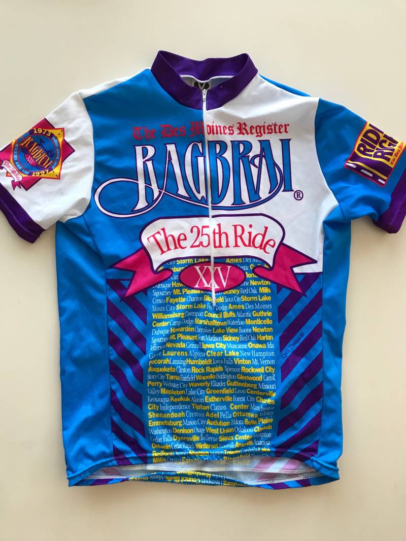 Iowa Cycle Jersey - Vintage Ragbrai Fahrt Über 25-Jähriges Jubiläumsausgabe 1997 Iowa Cycle Jersey - Vintage Ragbrai Fahrt Über 25-Jähriges Jubiläumsausgabe 1997 von VintageByBeth