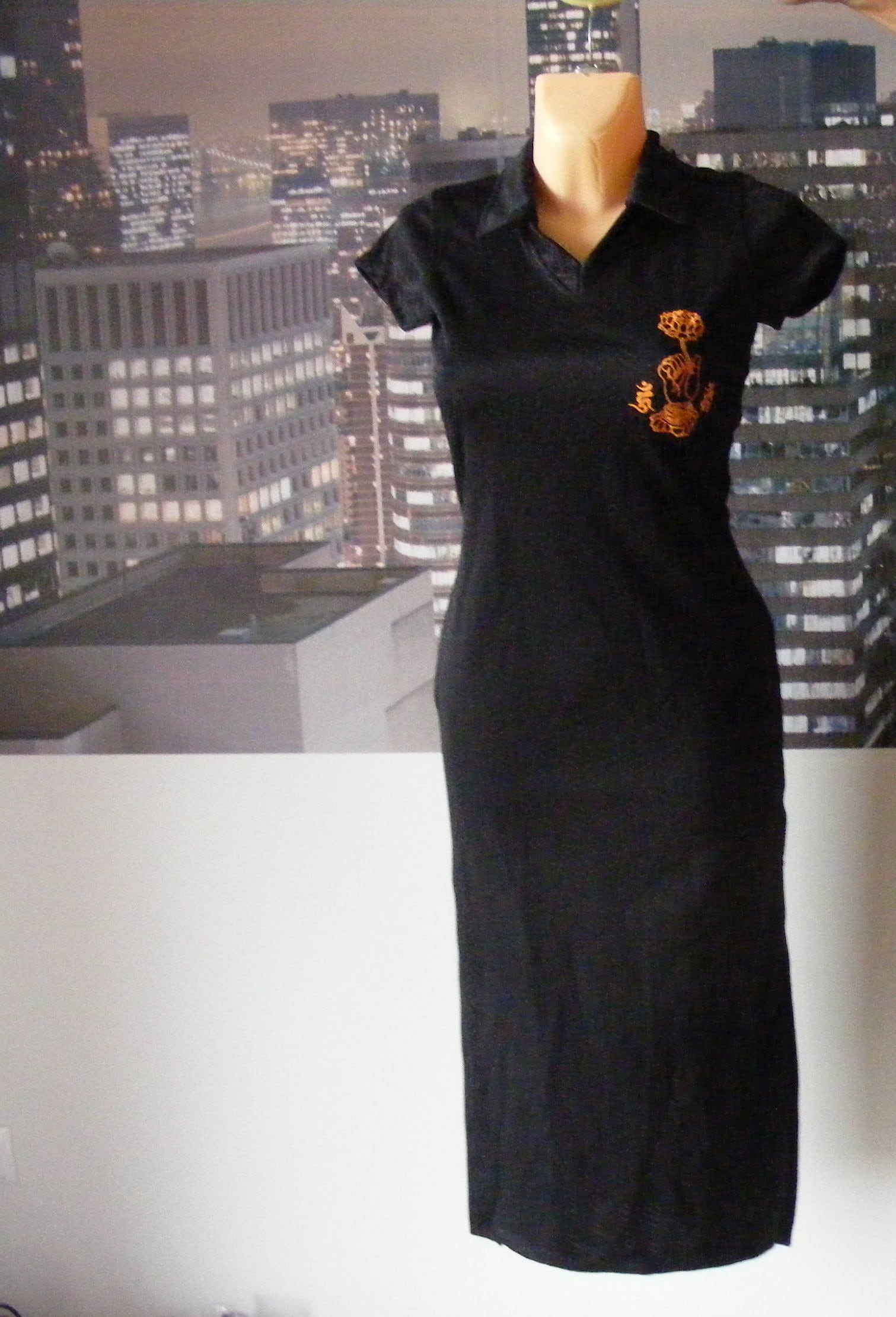 Vintage Schwarze Lange Kleid Cimarron Volkskunst Vintage Schwarze Lange Kleid Cimarron Volkskunst von VintageByElen