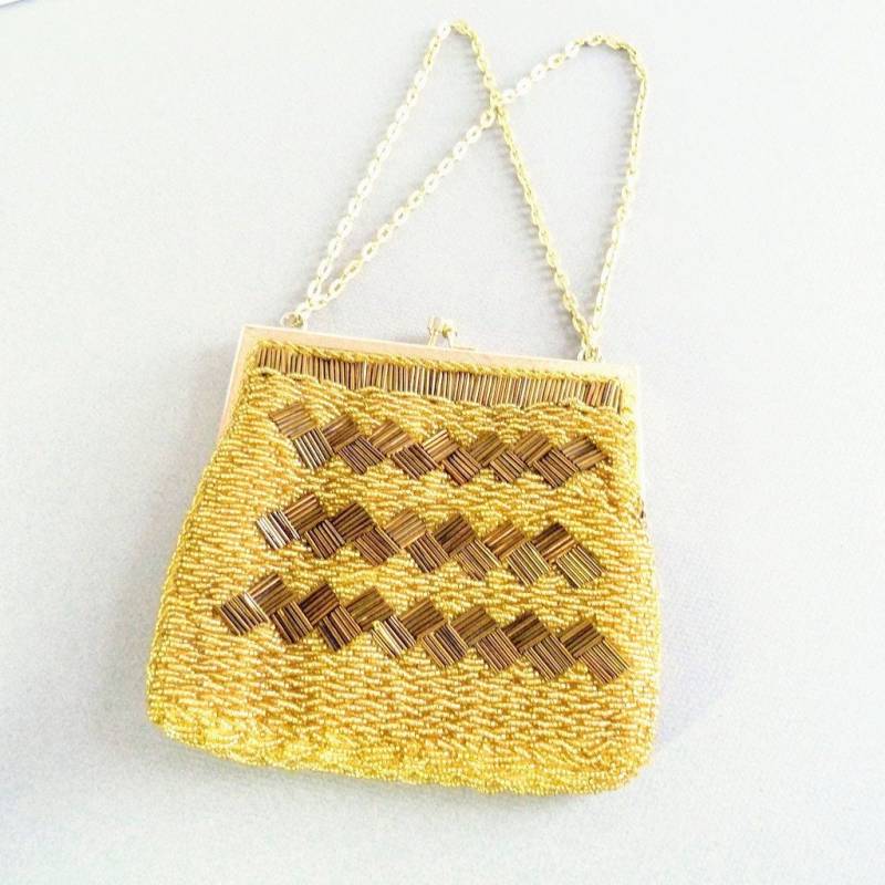 Vintage Magid Perlen Geldbörse 70S Cocktail Tasche von VintageBySesame