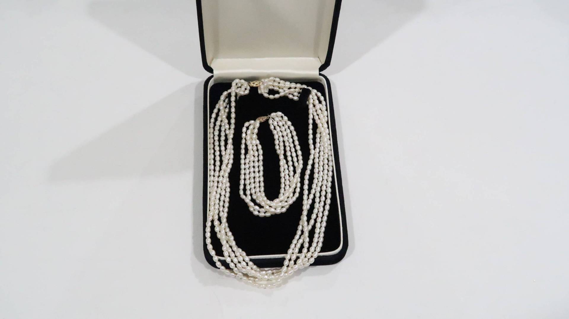 Vintage Gold 14K Dil Fünf Gestrandeten Süßwasser Perle Halskette Und Armband Set von VintageByTrader