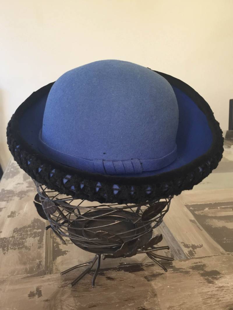 Vintage Vtg Oscar De La Renta Kobaltblauen Wolle Filz Hut Schwarz Häkeln Stil Felge 50S 60S 70S Glamourösen Fabelhafte Prim Richtige Sammler Vintage Vtg Oscar De La Renta Kobaltblauen Wolle Filz Hut Schwarz Häkeln Stil Felge 50S 60S 70S Glamourösen Fabelhafte Prim Richtige Sammler von VintageCactusCloset