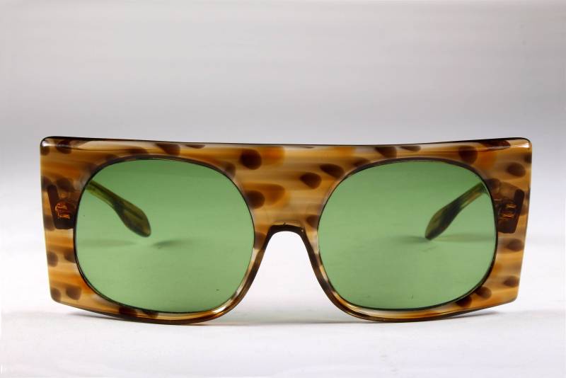 Vintage 70Er Jahre Handgefertigte Xl Sonnenbrille Graceshell von VintageCarwen
