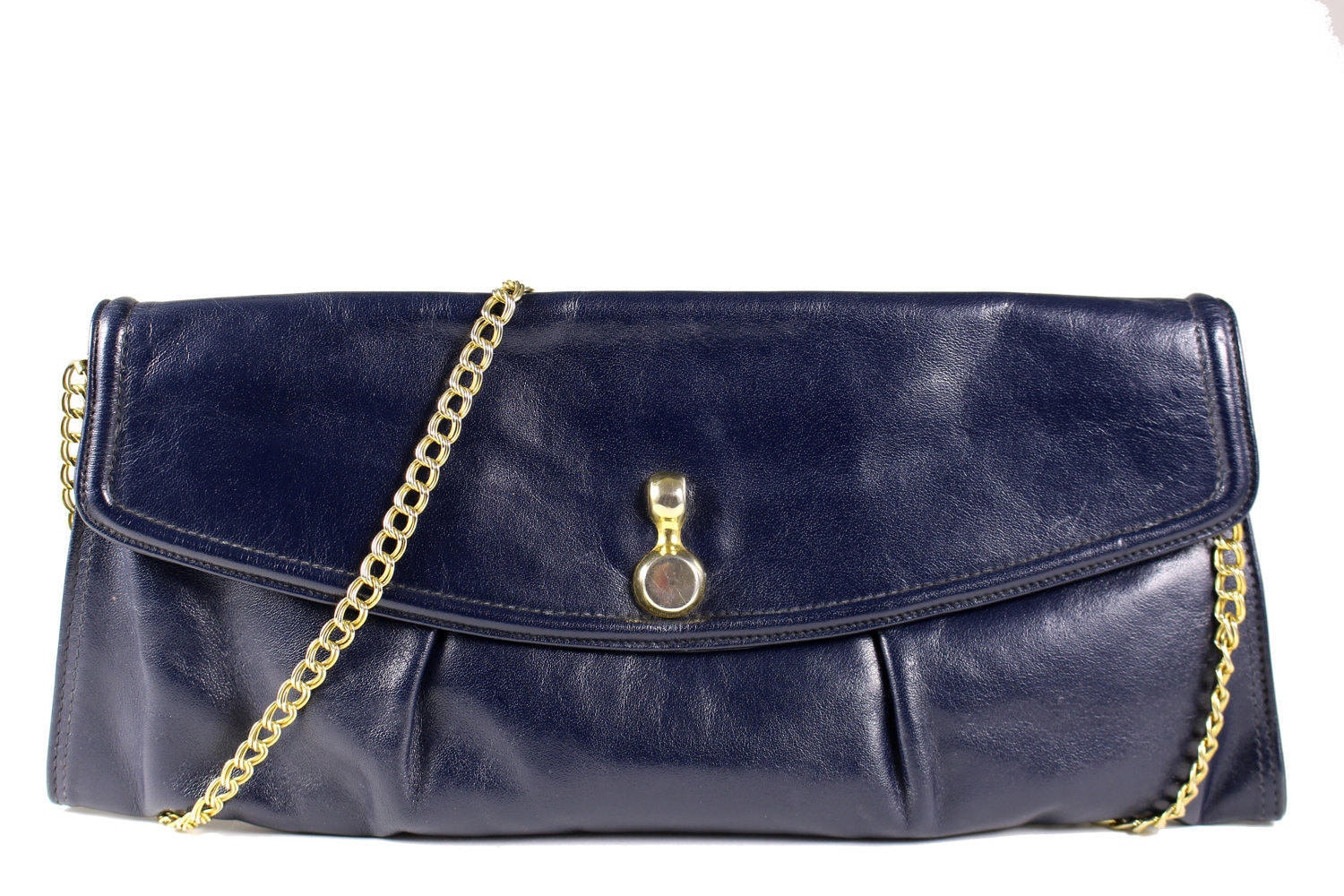 Vintage Blaue Leder Umhängetasche 60Er Jahre Henkeltasche von VintageCarwen