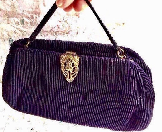 Marine Vintage Clutch Tasche - 1920Er Jahre Abendtasche Mit Art Deco Strassverschluss Hochzeit Super Zustand Von Chic Ltd Marine Vintage Clutch Tasche - 1920Er Jahre Abendtasche Mit Art Deco Strassverschluss Hochzeit Super Zustand Von Chic Ltd von VintageChicLtd