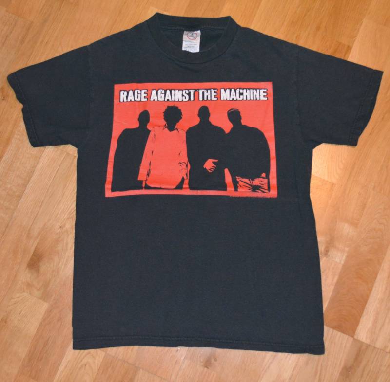 1990Er Jahre Rage Against Die Machine Vintage Konzert 99 Tour Seltene 90Er Rock-Rap-Funk-Metal Band T-Shirt T-Shirt | S Kleine Tom Morello von VintageCloset00