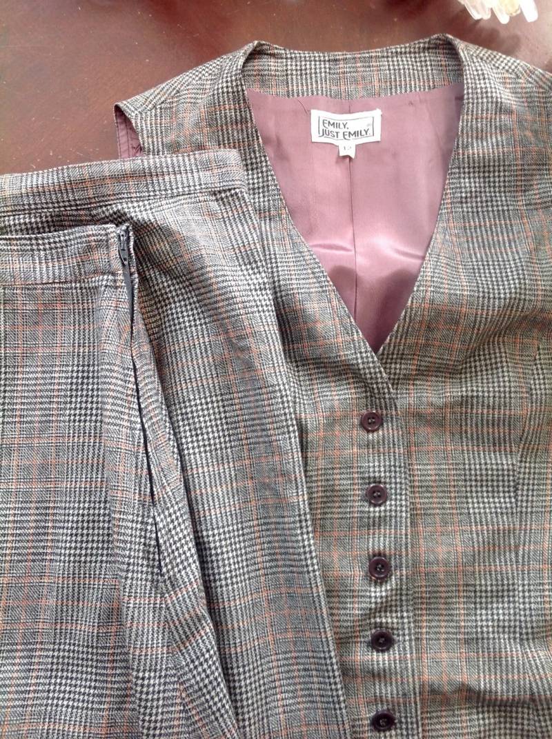 Wunderbare "Emily, Nur Emily" 3-Teilig Houndstooth Wolle Anzug von VintageClosetClutter