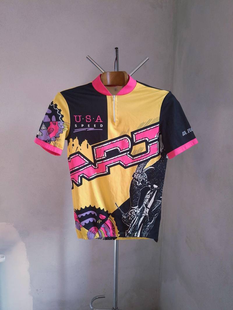 Vintage 90Er Jahre Italien Radtrikot, Pink & Gelb, Größe S von VintageCycling