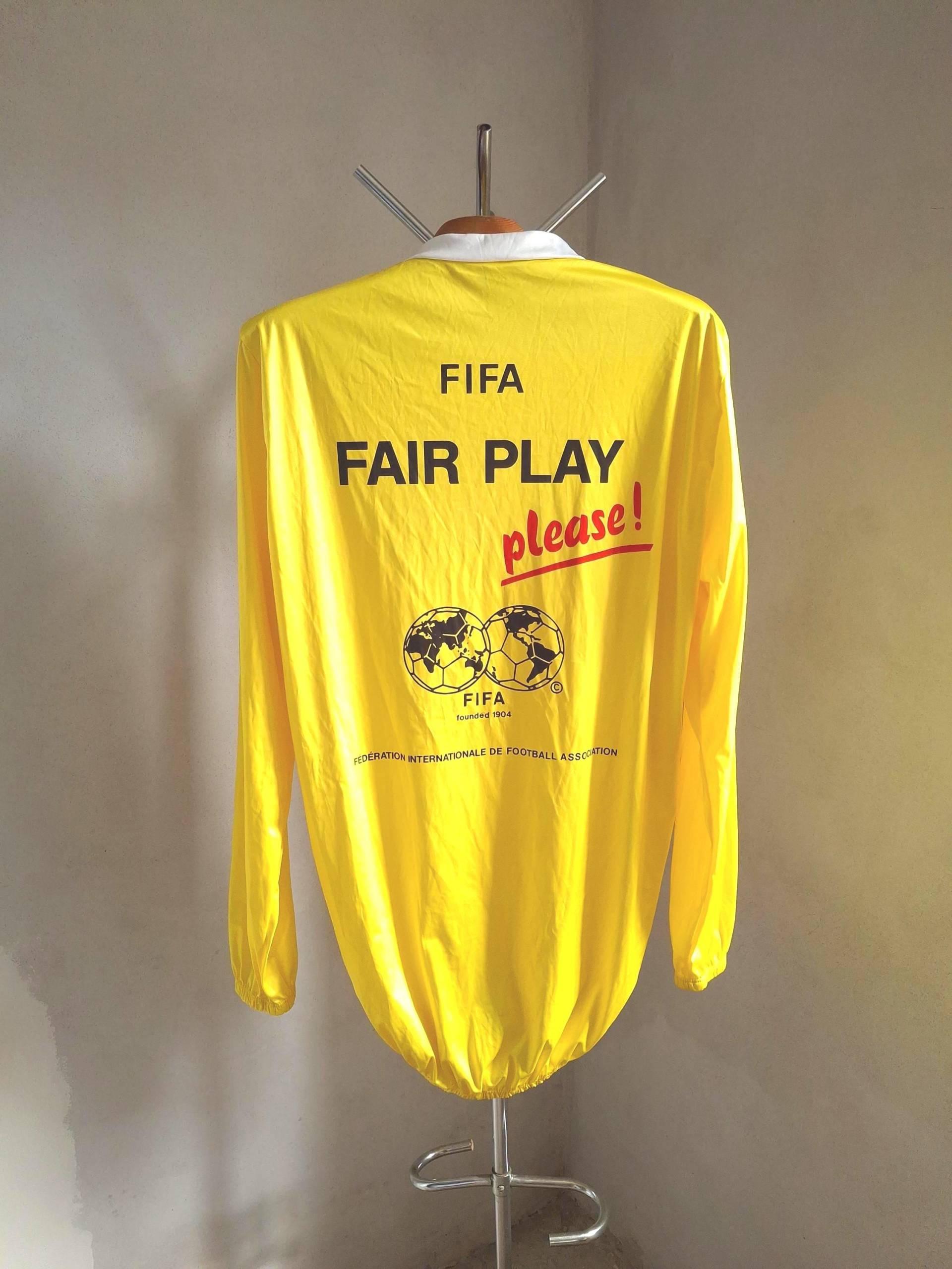 Vintage Gelbe Vital Radsport-Windjacke Aus Italien, Größe Xxxl+ von VintageCycling