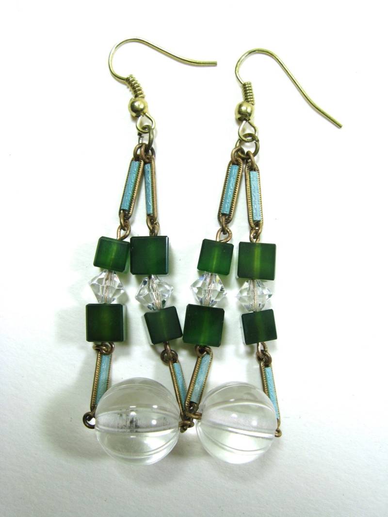 Antike Art Deco Upcycled Kristall Und Glasperlen-Ohrringe Antike Art Deco Upcycled Kristall Und Glasperlen-Ohrringe von VintageDelightsToo