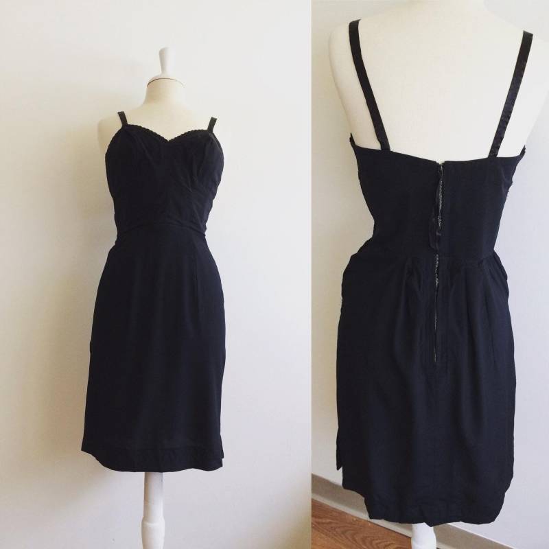 Schwarzes Seiden Satin Vintage Slip Dress, Detaillierte Struktur von VintageDrifter