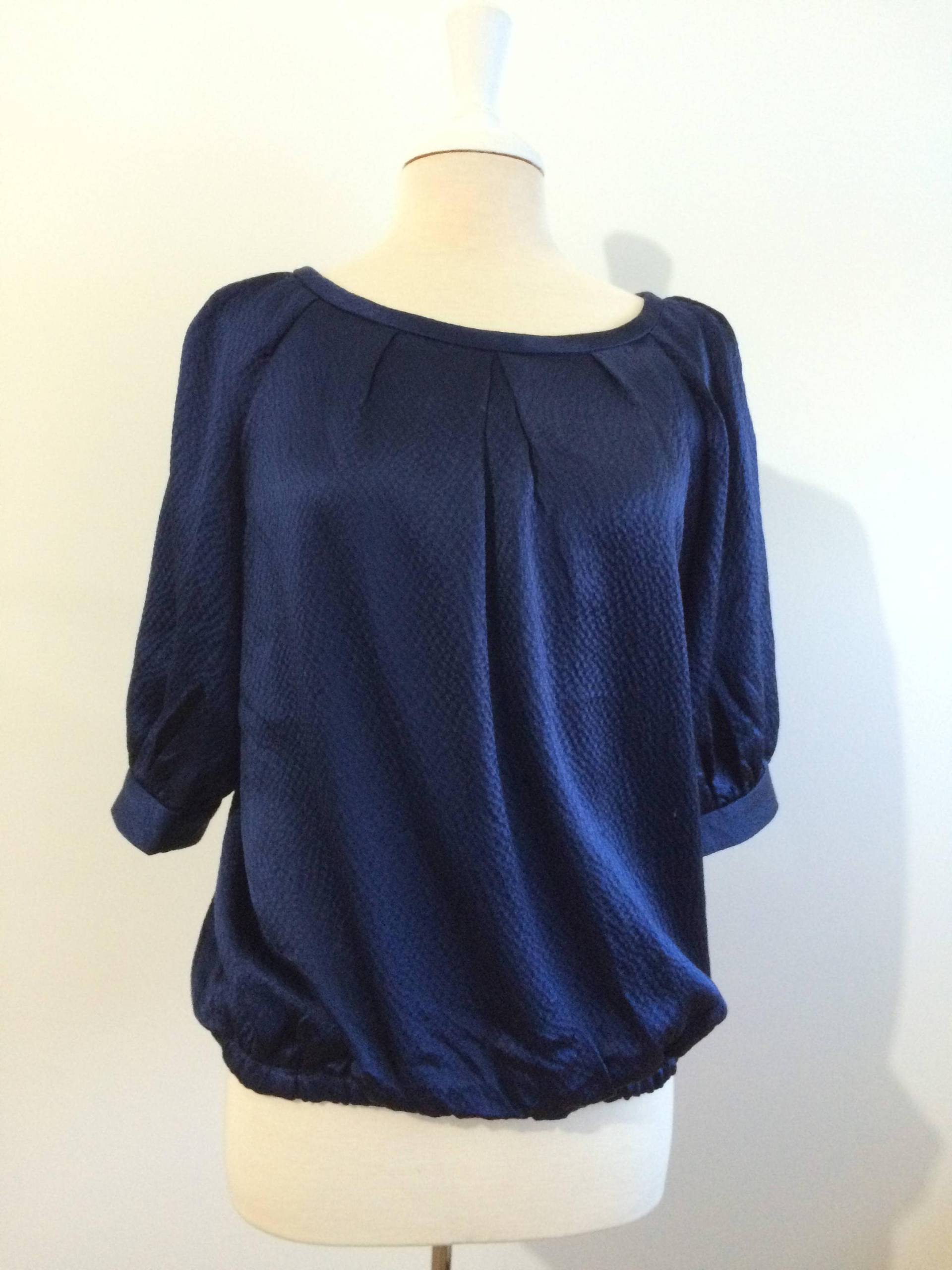 Tosca New York Blausatin Abendbluse von VintageDrifter