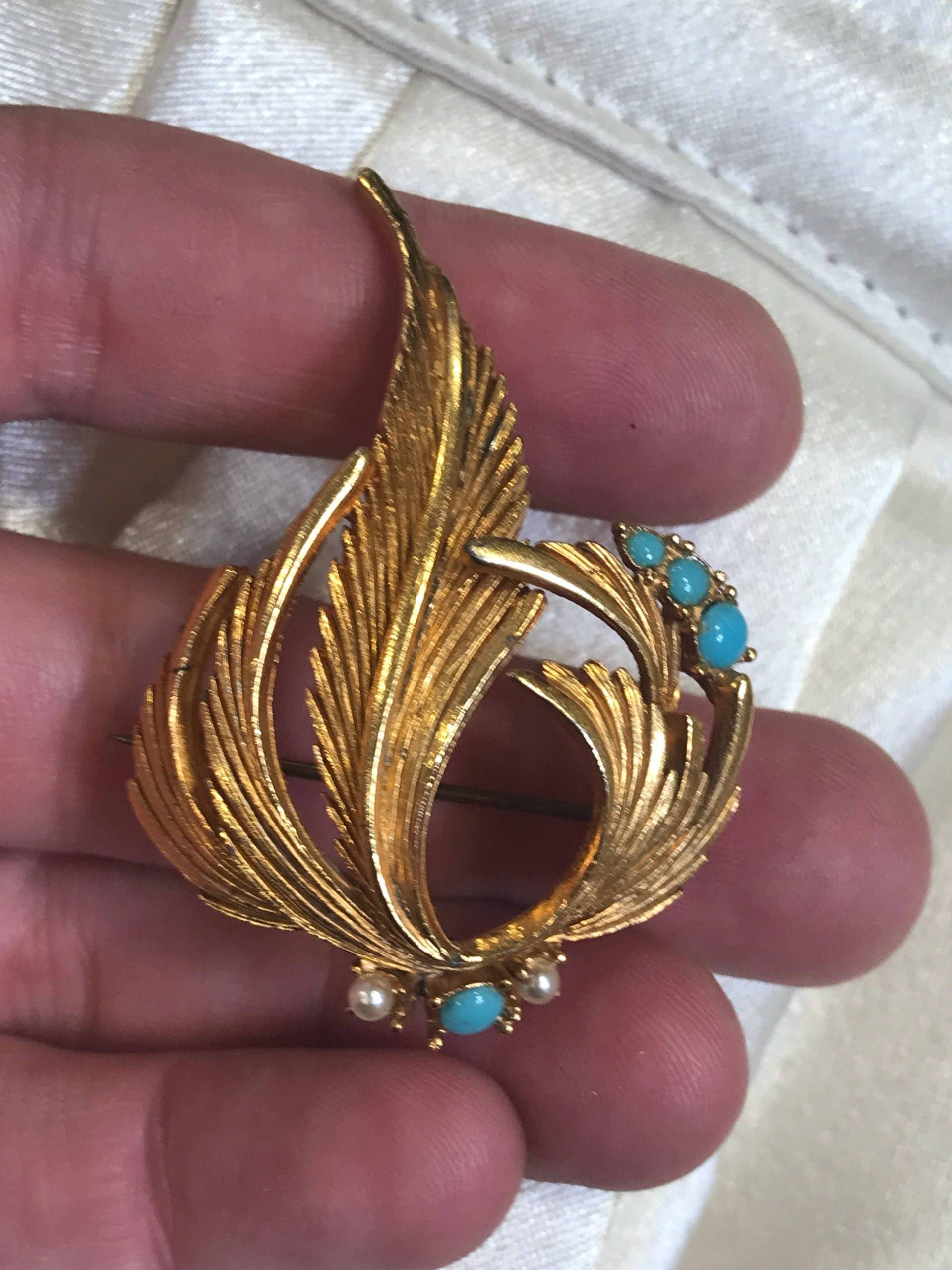 1950S Vergoldete Brosche Vintage Faux-Türkis & Perle Anstecknadel von VintageEraJewellery