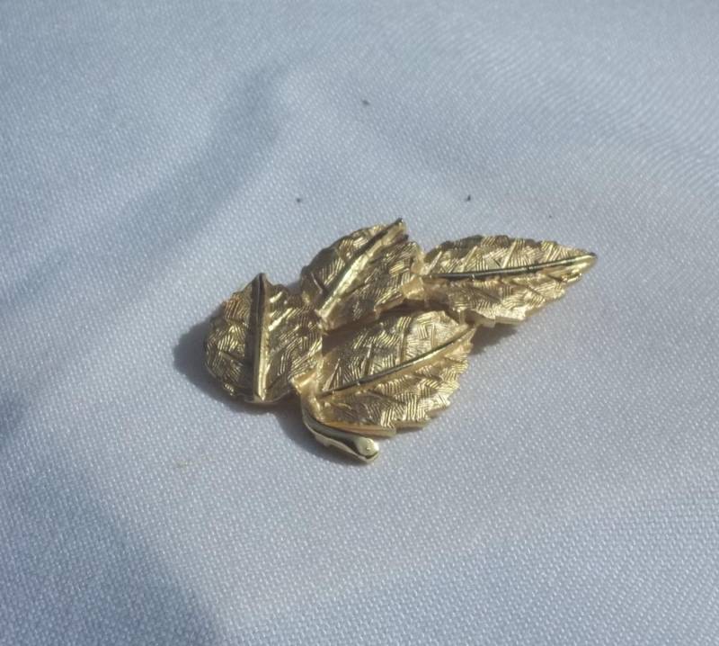 Jahrgang Estate Leaf Brosche Pin Jahrgang Estate Leaf Brosche Pin von VintageEstateGems