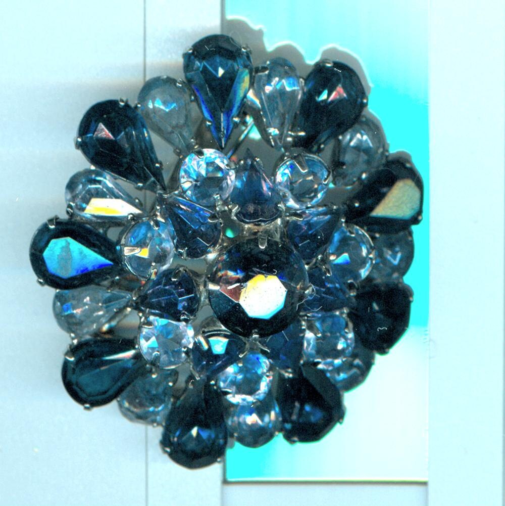 Jahrgang Estate Saphir Gewölbte Brosche Pin Jahrgang Estate Saphir Gewölbte Brosche Pin von VintageEstateGems