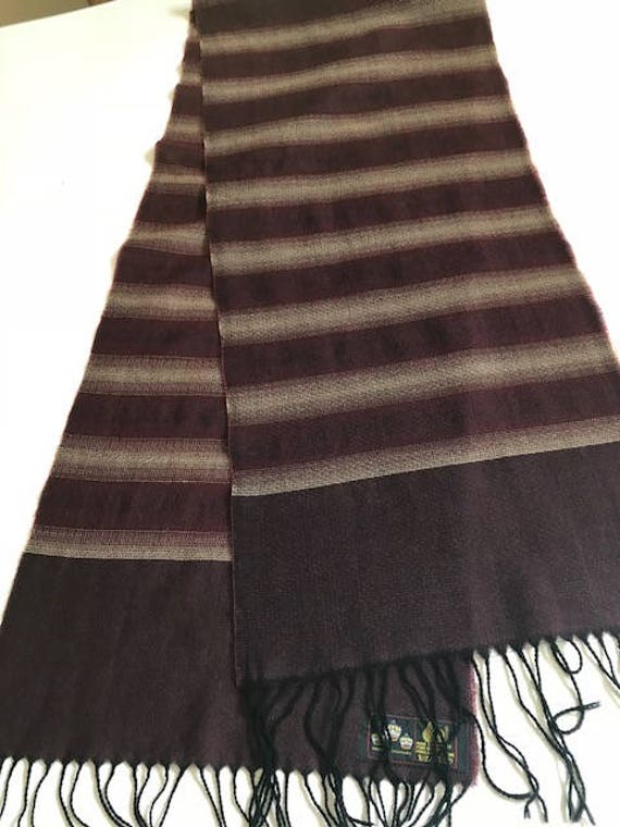 Vintage Made in Germany Wolle Schal 1488 Vintage Made in Germany Wolle Schal 1488 von VintageEuroscarves