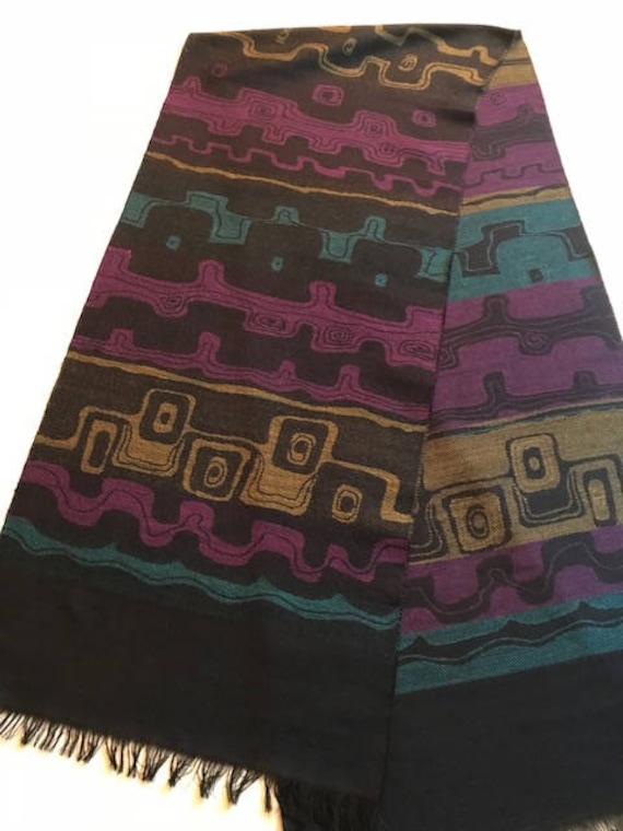 Vintage Made in Westdeutschland Wolle Schal 1282 Vintage Made in Westdeutschland Wolle Schal 1282 von VintageEuroscarves