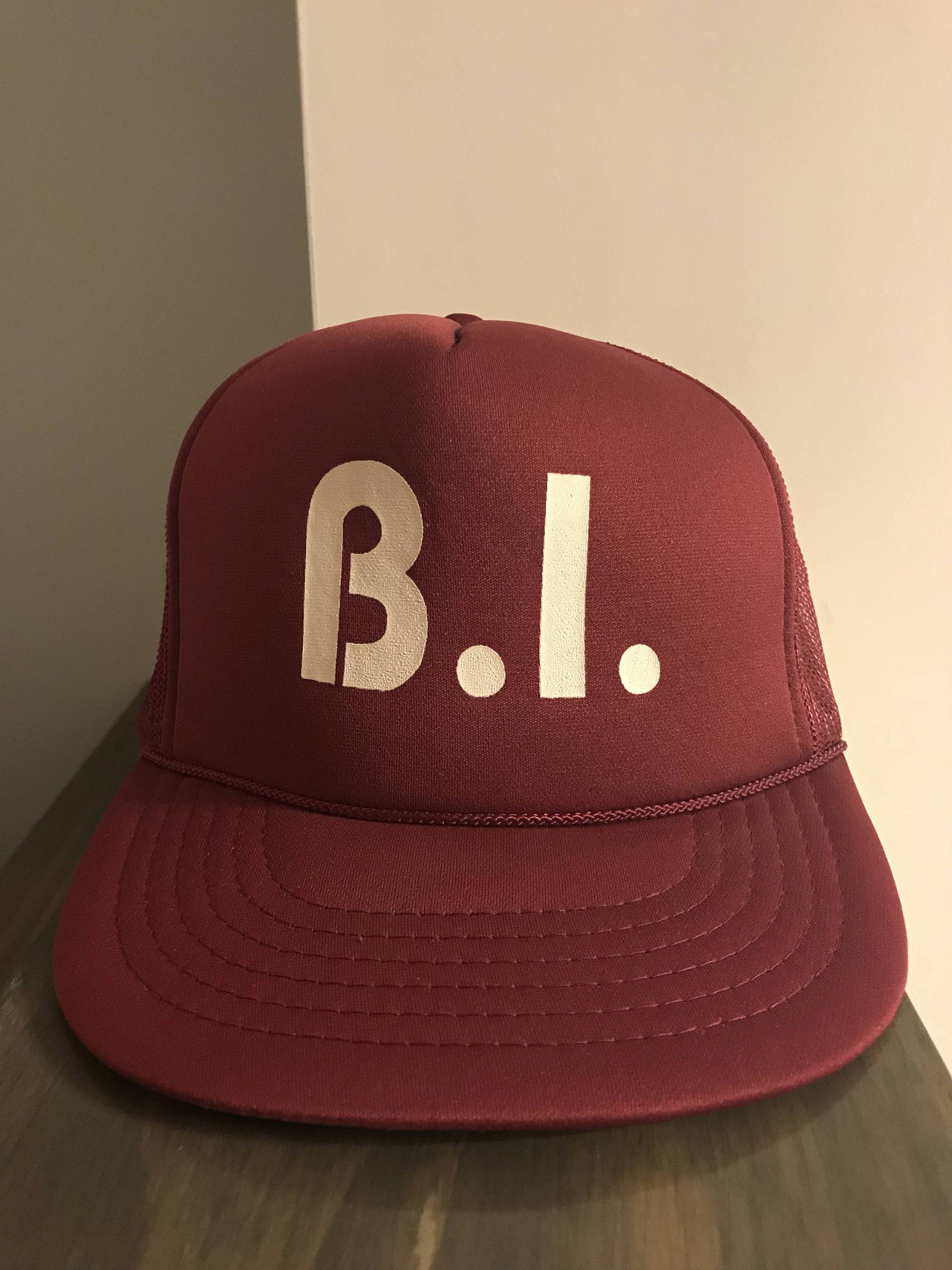 B.i Vintage 90Er Jahre Snapback Trucker-Baseball-Mütze von VintageFindsMichael