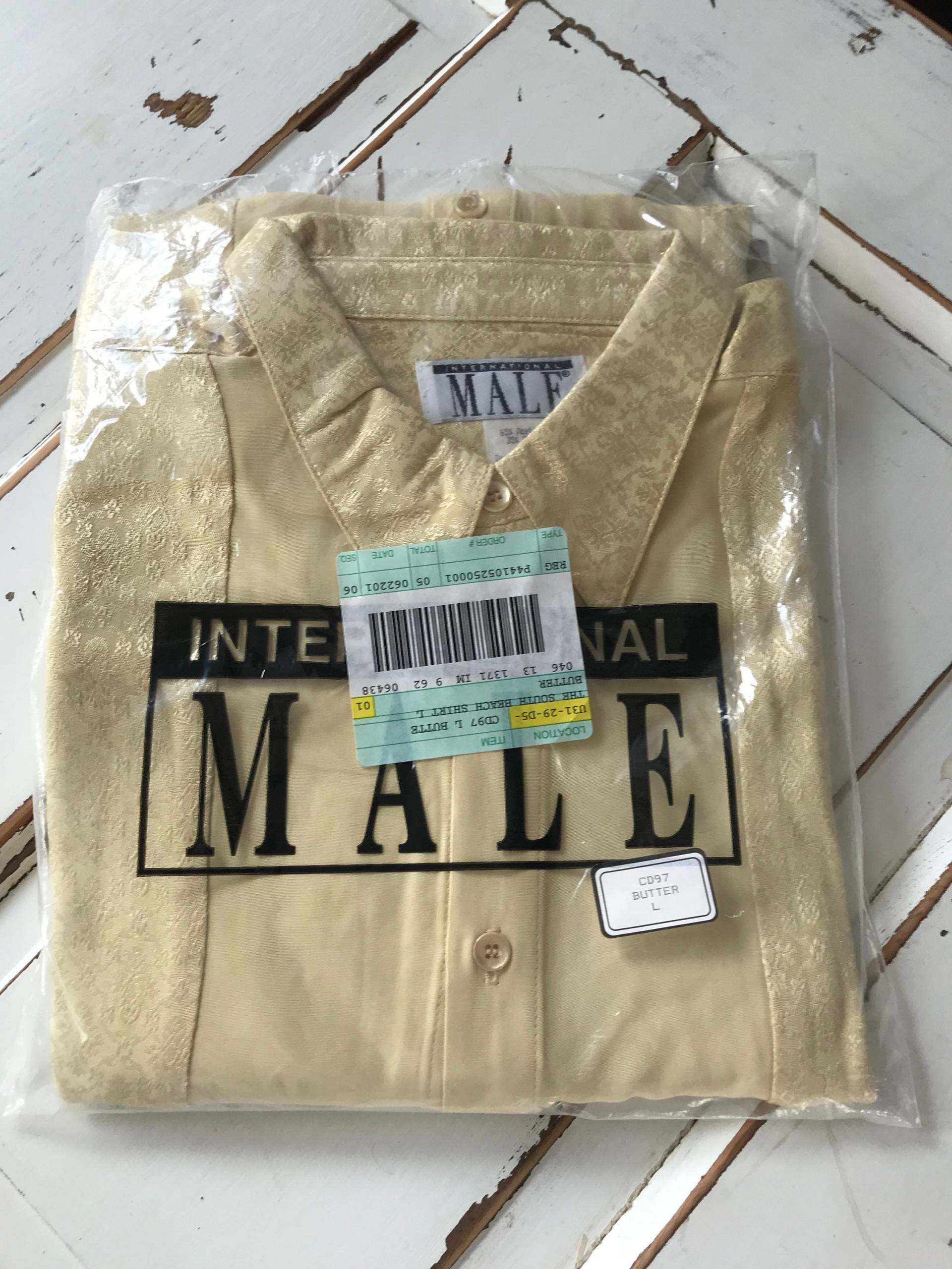 Jahrgang 1990 New Old Stock Internationalen Männlichen Kurzarm-Shirt von VintageFindsMichael