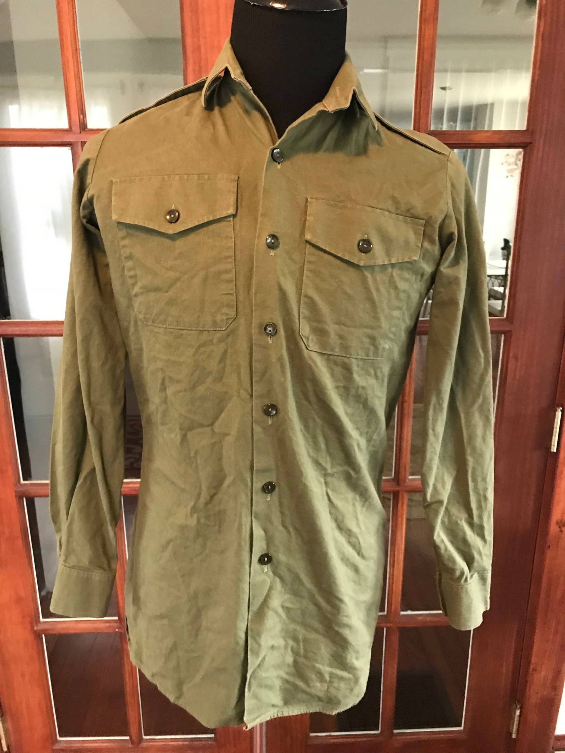 Vintage 1990Er Militär Langarmshirt von VintageFindsMichael