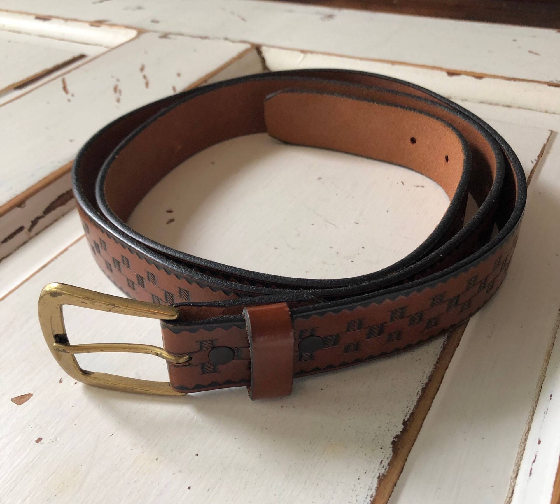 Vintage Ledergürtel Western Antiqued von VintageFindsMichael