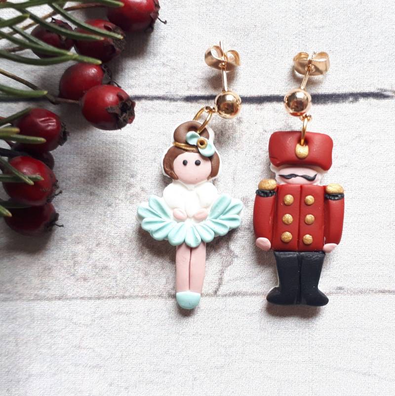 Handgemachte Ohrringe Aus Polymer Clay, Handgefertigt Als Weihnachtsgeschenk Für Sie von VintageFloralJewel