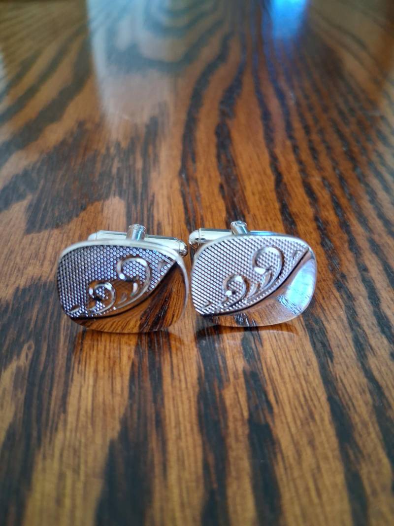 Vintage-Manschettenknöpfe Im Art Deco-Design Konservativ Silberfarben von VintageFolksVintage