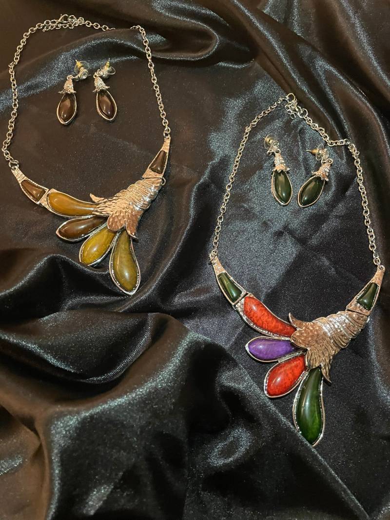 Schöne Vintage Schmuck Silber Set Bunte Oder Braun Steine Atemberaubende Damen Frauen Party Hochzeit Jeden Tag Mode Halskette Ohrringe von VintageGaluk