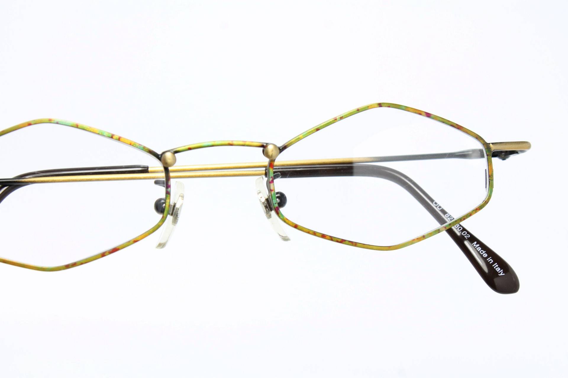 Hexagon Kleine Linse Opticunion 82-180-02 Multicolor Seltenes Unikat True Vintage Brillen Brille Lunettes Occhiali Bril Glasögon Gafas E06 Hexagon Kleine Linse Opticunion 82-180-02 Multicolor Seltenes Unikat True Vintage Brillen Brille Lunettes Occhiali Bril Glasögon Gafas E06 von VintageGermanGlasses