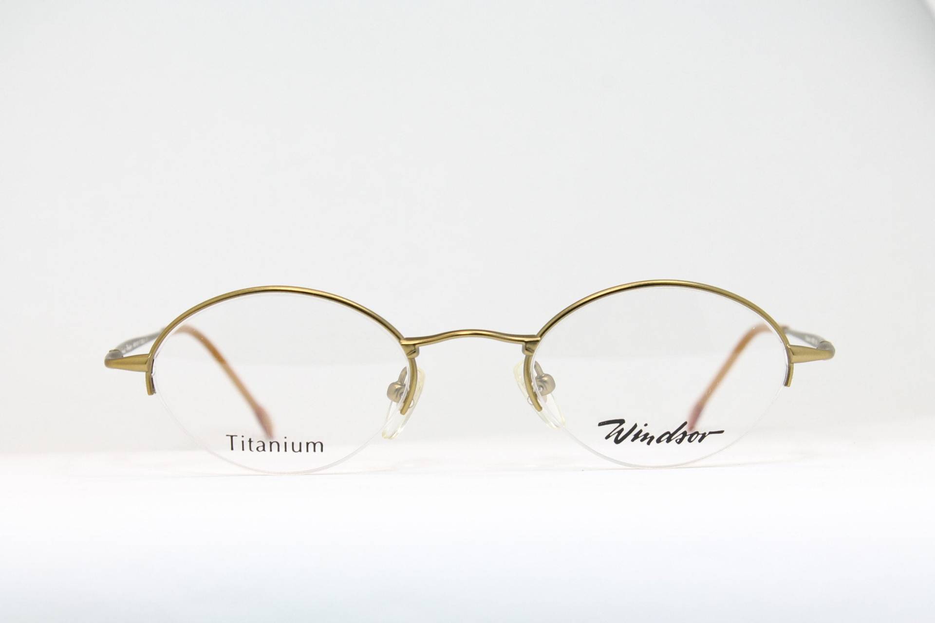 Kleine Halbrand Brille Titan Bronze Windsor 521-4 Oval Vintage Brillenfassung Gläser Lunettes Gafas Bril Glasögon E10 von VintageGermanGlasses