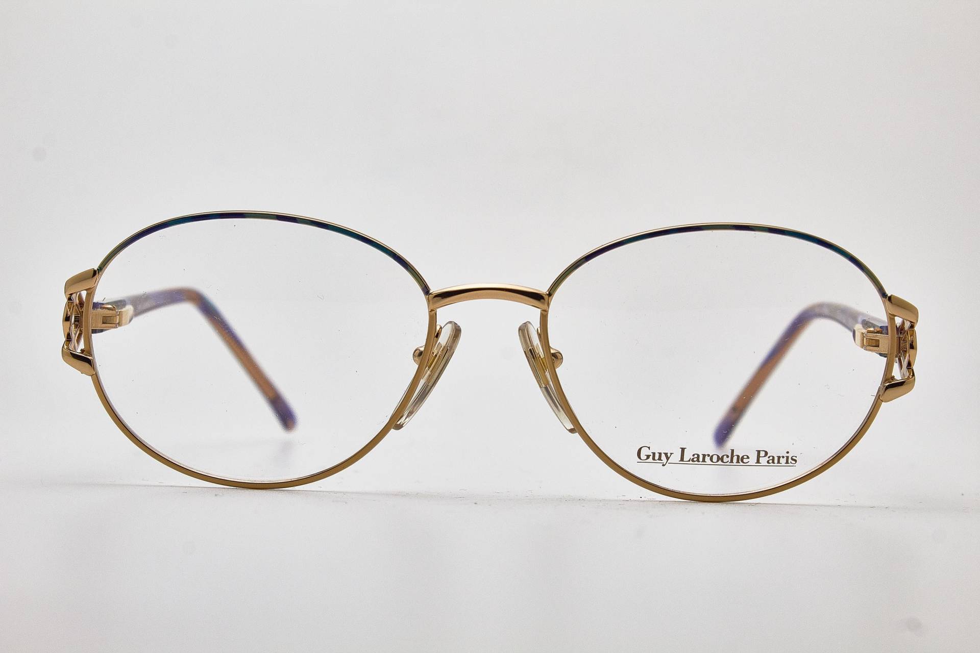 Guy Laroche Paris Vintage Brillen 1980Er Jahre Plastik Oversize Sonnenbrille Schmetterlingsbrille Damenbrillen Schmetterlingsbrillen von VintageGlassesVault