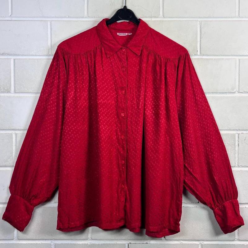Vintage Bluse Women's Size M - L Shiny Viscose Blouse Leichte Sommerbluse Langarm Longsleeved Rot 80S 90S Vintage Bluse Women's Size M - L Shiny Viscose Blouse Leichte Sommerbluse Langarm Longsleeved Rot 80S 90S von VintageGoereBerlin