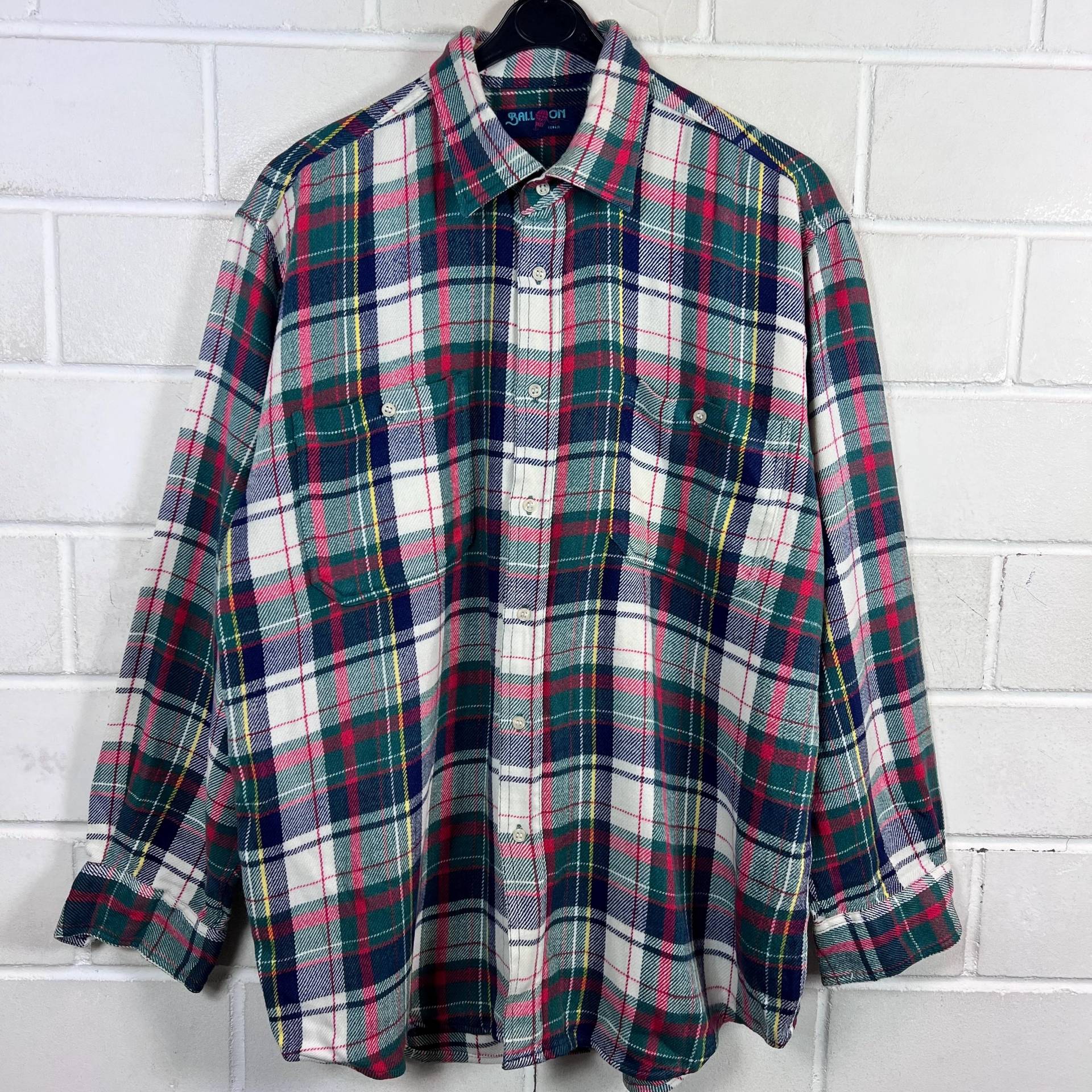Vintage Flannel Shirt Size L Checkered Cotton Hemd Longsleeved Langarmshirt Flanellhemd Kariert 80S 90S Vintage Flannel Shirt Size L Checkered Cotton Hemd Longsleeved Langarmshirt Flanellhemd Kariert 80S 90S von VintageGoereBerlin