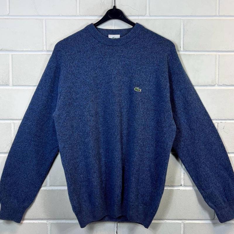 Vintage Pure New Wool Lacoste Size S - M Knit Sweater Pullover Jumper Wear Blue 80S 90S Vintage Pure New Wool Lacoste Size S - M Knit Sweater Pullover Jumper Wear Blue 80S 90S von VintageGoereBerlin