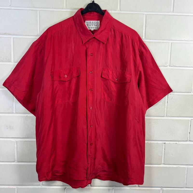 Vintage Silk Shirt Size Xl Seide Hemd Bluse Unisex Kurzarm Rot 80S 90S von VintageGoereBerlin