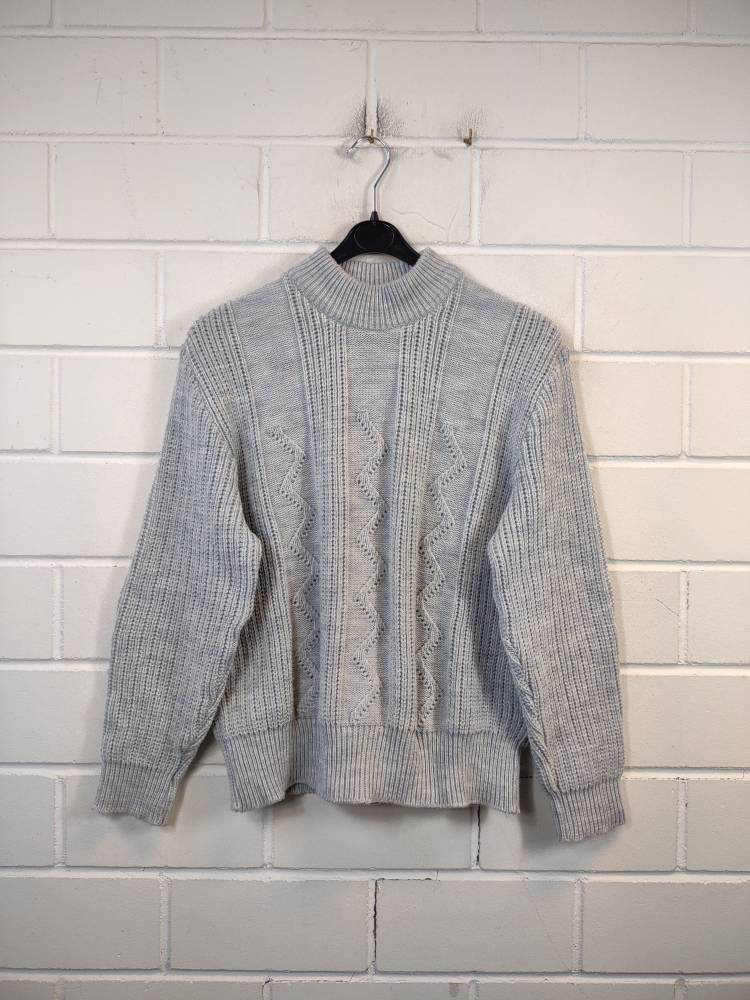 Vintage Size S Crazy Pattern Knit Sweater Pullover Jumper 80S 90S von VintageGoereBerlin