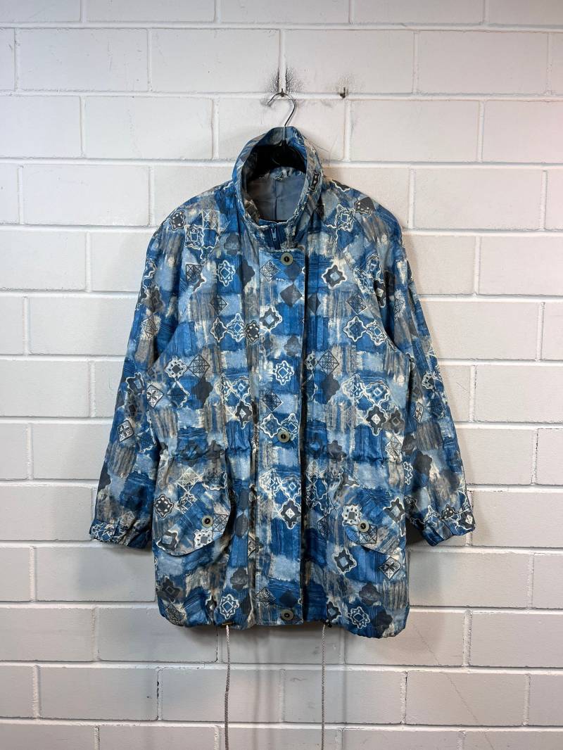 Vintage Women Size L Crazy Pattern Jacket Light Anorak 80S 90S von VintageGoereBerlin