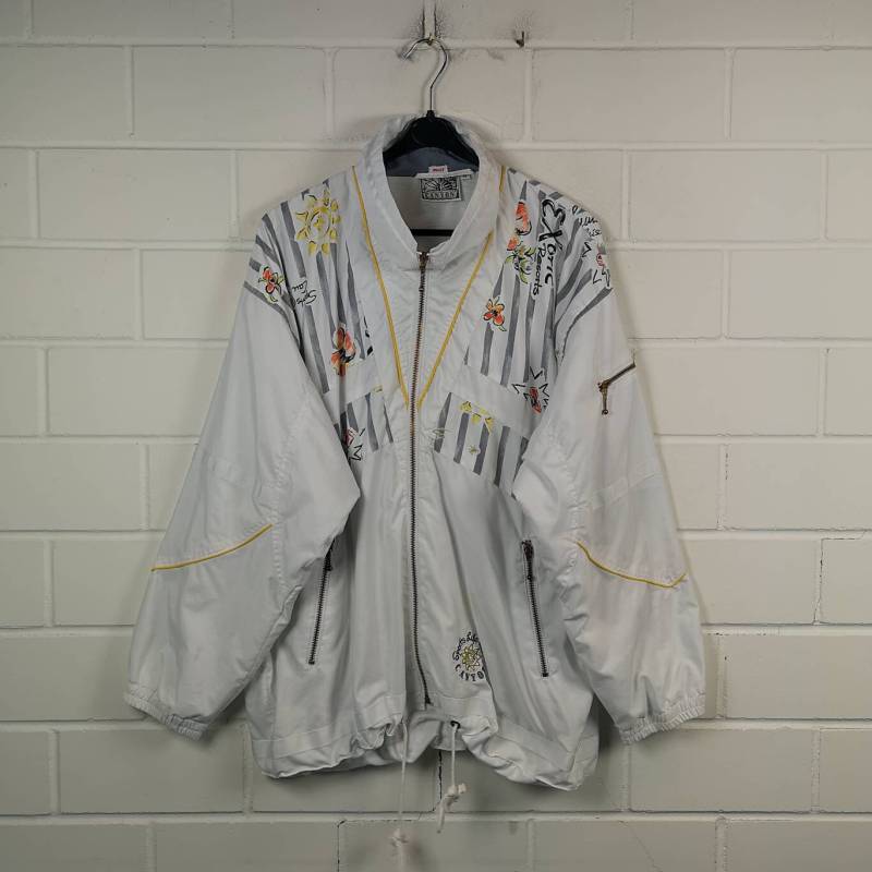 Vintage Women Size L Crazy Pattern Shelljacket Sportjacket Windbreaker 80S 90S von VintageGoereBerlin