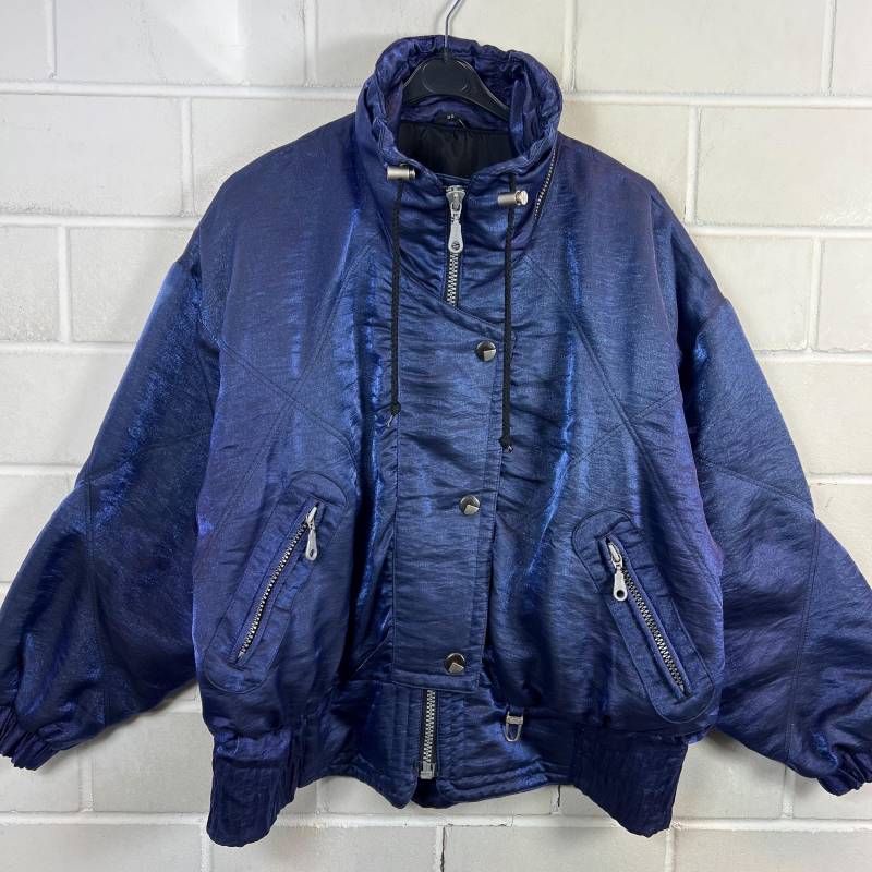 Vintage Women's Size S - M Ski Jacket Skijacke Lined Shiny Lila/Anthrazit 80S 90S von VintageGoereBerlin